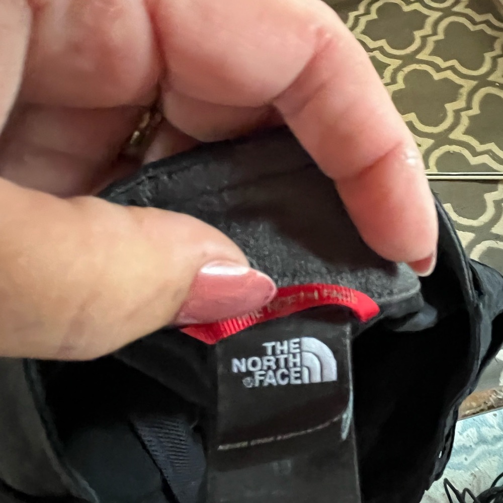 Very well taken care these shorts were hardly worn